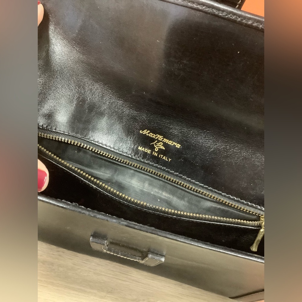 Italian Black Leather Medium Clutch - Picture 7 of 10